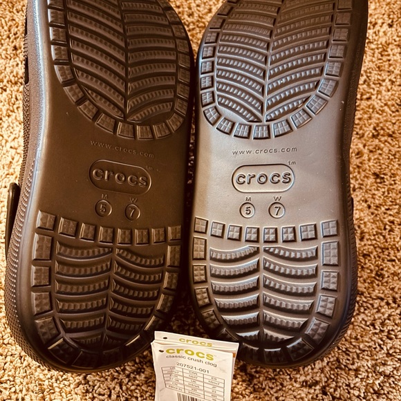 CROCS Classic Crush Womens Crocs - Women's size 7 / Men's size 5 - Picture 8 of 8